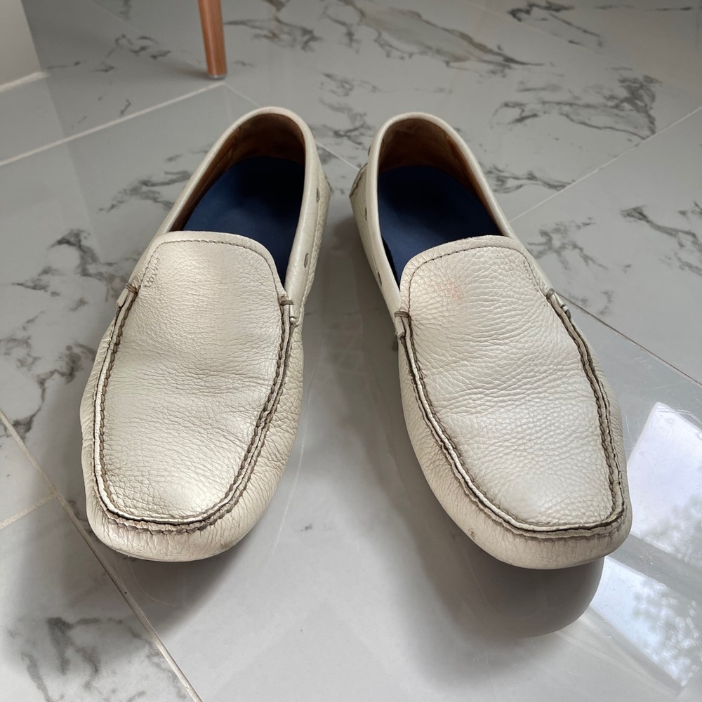 Men’s size 11 off white leather Prada loafers